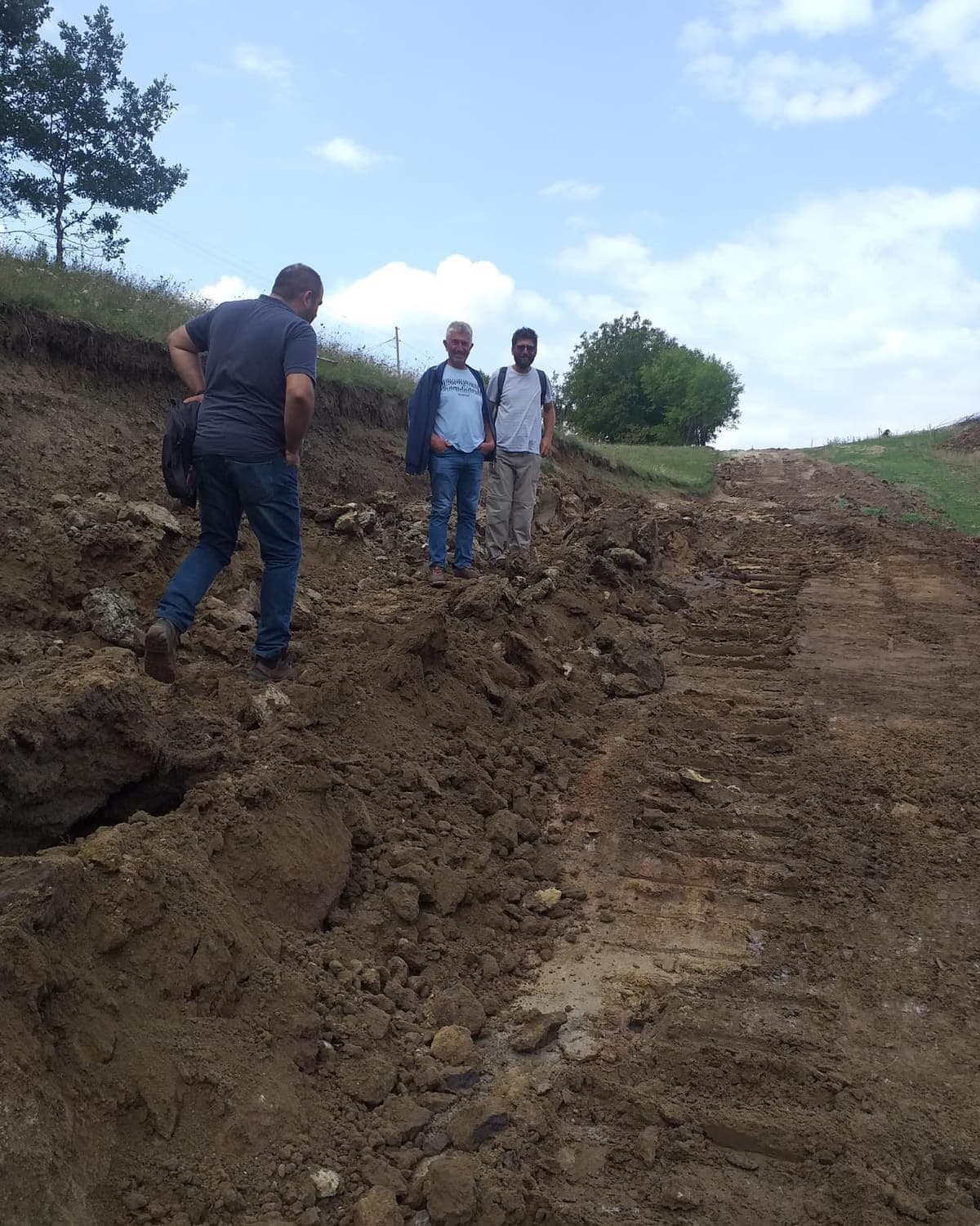 Arheološki nadzor Muzeja “Ras” Novi Pazar nad projektom izgradnje gasovoda Aleksandrovac – TutinHomeAktivnosti muzejaArheološki nadzor Muzeja “Ras” Novi Pazar nad projektom izgradnje gasovoda Aleksandrovac – Tutin